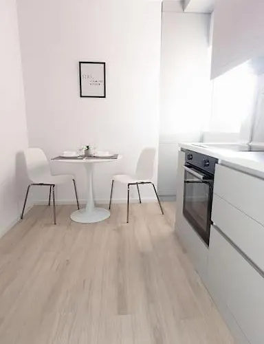 Blissful Ghencea 1106 - Free Parking Apartment Bucharest